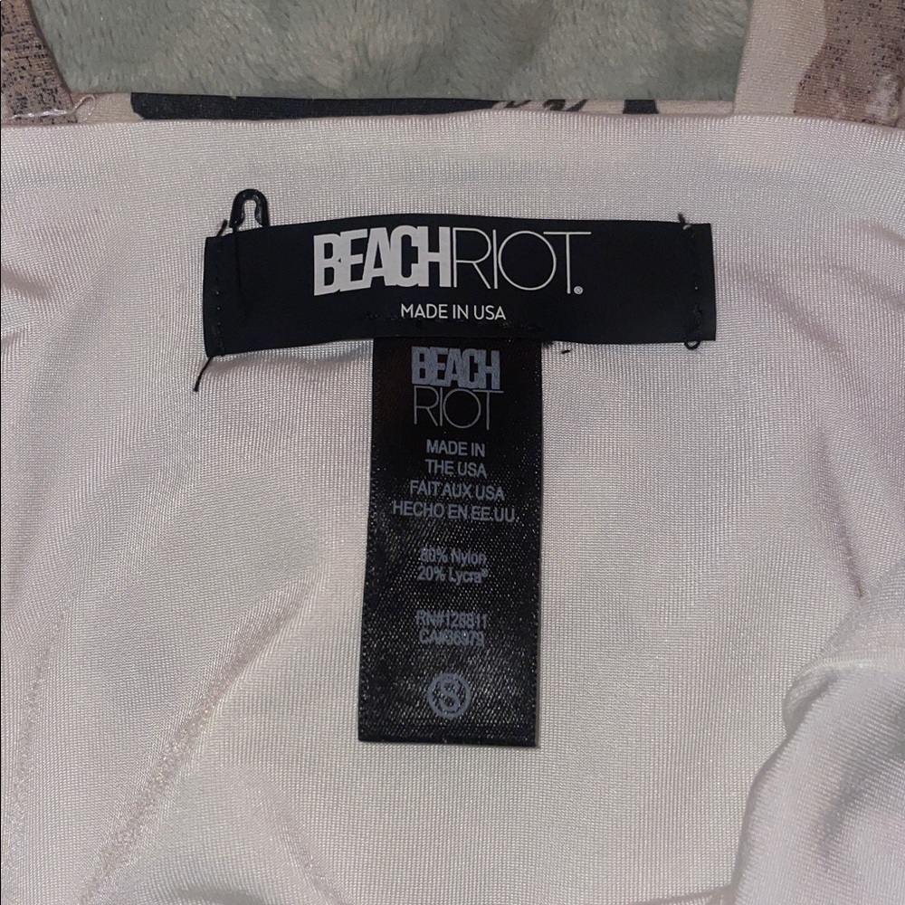 Beach Riot 💞💯 Sydney Taupe Horses Shoulder Tie Swim Suit Size Small NWOT - Picture 13 of 14